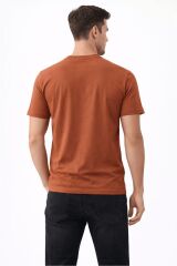 Bisiklet Yaka Kısa Kollu Modal Kumaş Rahat Günlük Kombinlere Uygun Erkek Tshirt 95252 KİREMİT