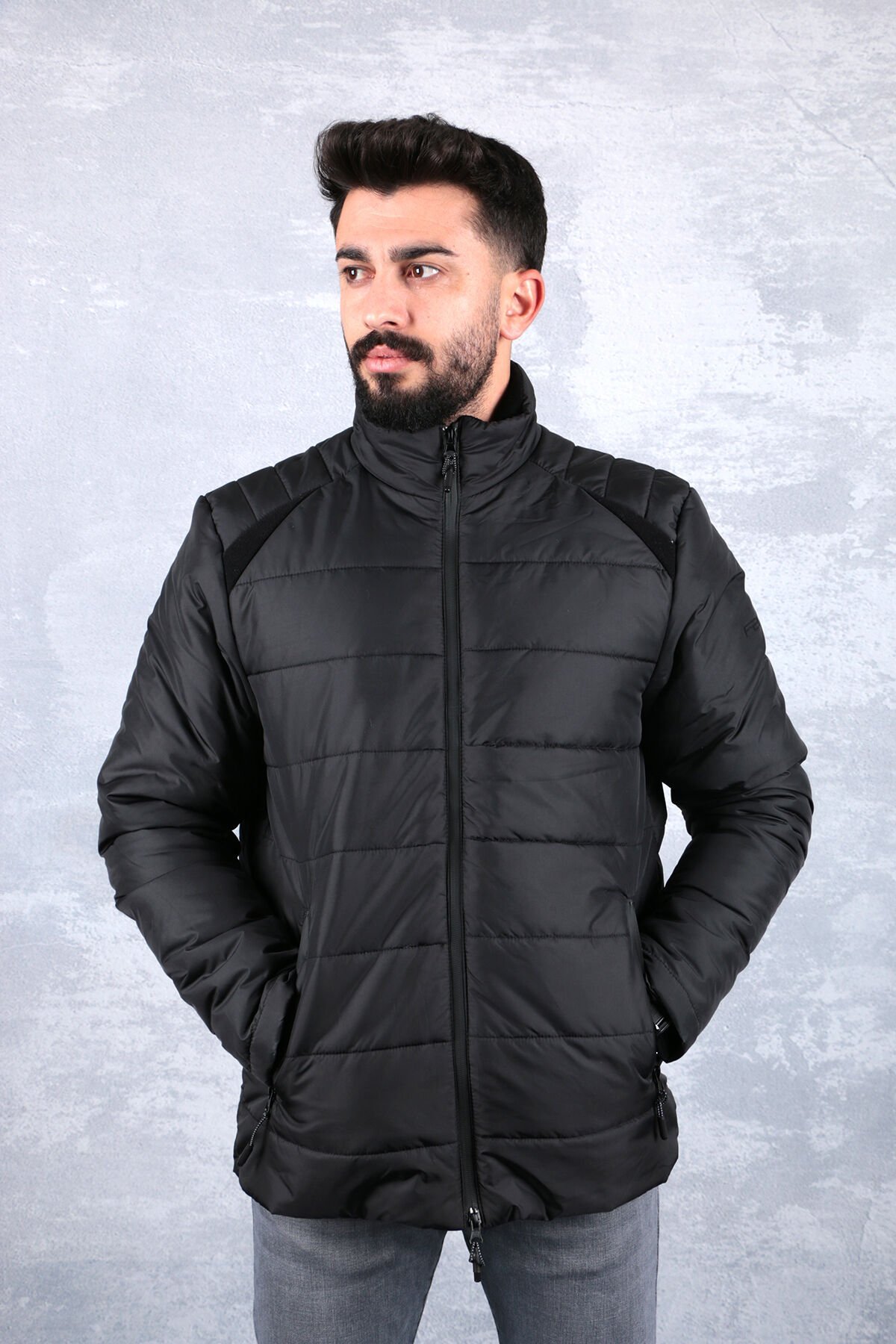 Uzun Kollu Yandan Cepli Dik Yakalı Fermuarlı Erkek Şişme Mont 94023