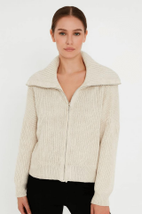 Boğazlı Triko Hırka