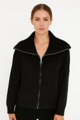 Boğazlı Triko Hırka