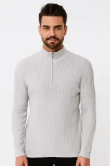 Uzun Kollu Dik Yakalı Yarım Fermuarlı Çizgi Detaylı  Rahat ve Sıcak Tutan Kumaşı İle Pamuk Karışımlı Erkek Triko Kazak 93108