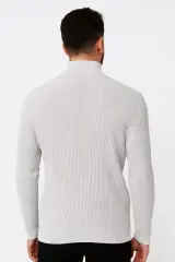 Uzun Kollu Dik Yakalı Yarım Fermuarlı Çizgi Detaylı  Rahat ve Sıcak Tutan Kumaşı İle Pamuk Karışımlı Erkek Triko Kazak 93108