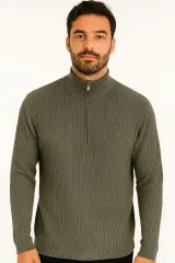 Uzun Kollu Dik Yakalı Yarım Fermuarlı Çizgi Detaylı  Rahat ve Sıcak Tutan Kumaşı İle Pamuk Karışımlı Erkek Triko Kazak 93108