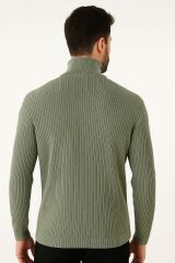 Uzun Kollu Dik Yakalı Yarım Fermuarlı Çizgi Detaylı  Rahat ve Sıcak Tutan Kumaşı İle Pamuk Karışımlı Erkek Triko Kazak 93108 YEŞİL