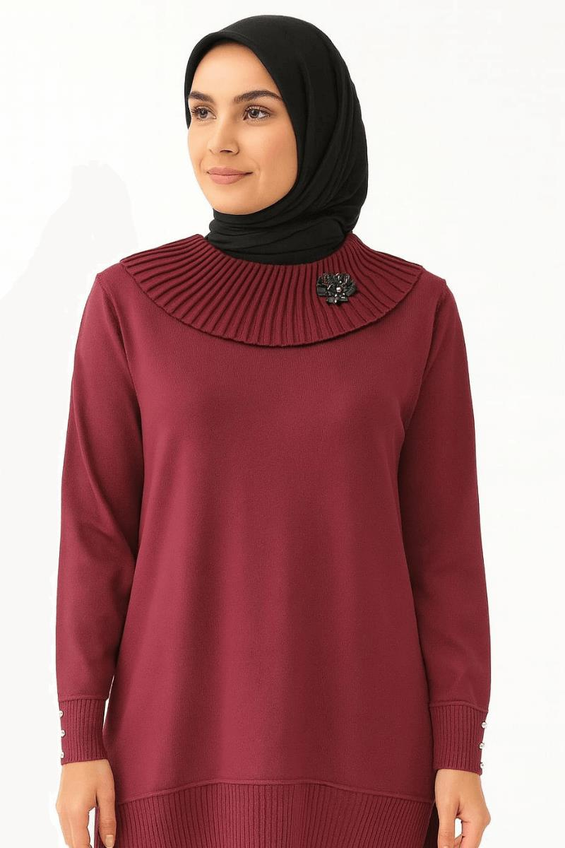 Uzun Kollu Yaka Detaylı Çiçek Armalı Tunik