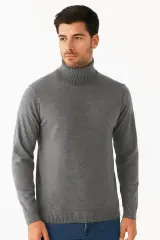 Uzun Kollu Yarım Balıkçı Yaka Pamuk Karışımlı  Düz Rahat ve Sıcak Tutan Kumaş Erkek Yarım Boğazlı Kazak 93041