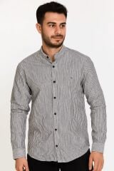 Erkek Zarif çizgili deseni ve modern kesimiyle dikkat çeken bu uzun kollu gömlek, hem günlük kullanımda hem de özel davetlerde stilinizi tamamlar. Gün boyu rahatlık sunar SİYAH