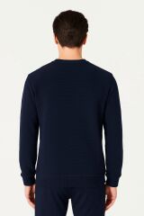 Bisiklet Yaka Pamuk Karışımından Üretilmiş Rahat Kesim Yumuşak Sweatshirt 95092 LACİVERT