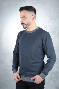 Uzun Kollu Bisiklet Yakalı Pamuk Karışımlı Yaka Çizgi Detaylı Rahat Erkek Kazak  93103 LACİVERT LACİVERT - L