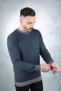 Uzun Kollu Bisiklet Yakalı Pamuk Karışımlı Yaka Çizgi Detaylı Rahat Erkek Kazak  93103 LACİVERT LACİVERT - L