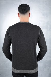 Uzun Kollu Bisiklet Yakalı Pamuk Karışımlı Yaka Çizgi Detaylı Rahat Erkek Kazak  93103 SİYAH SİYAH - XL