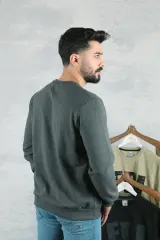 Bisiklet Yaka Pamuk Karışımından Üretilmiş  Ribanalı İçi Yumuşak Sweatshirt 5311