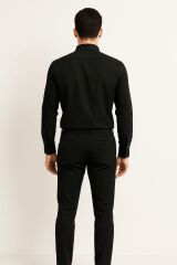 Uzun Kollu Düğmeli Klasik Yakalı Şık Ve Rahat Erkek Gömlek  96150 SİYAH